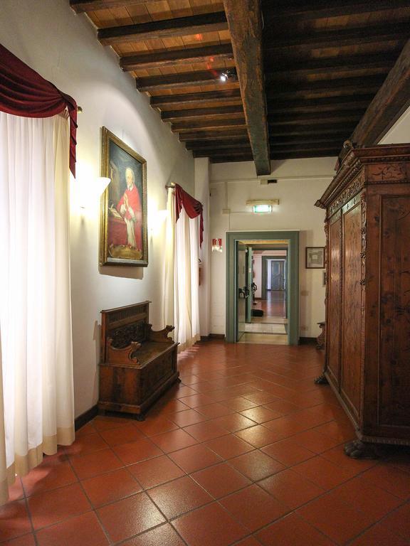Casa Di Santa Francesca Romana A Ponte Rotto Kültér fotó