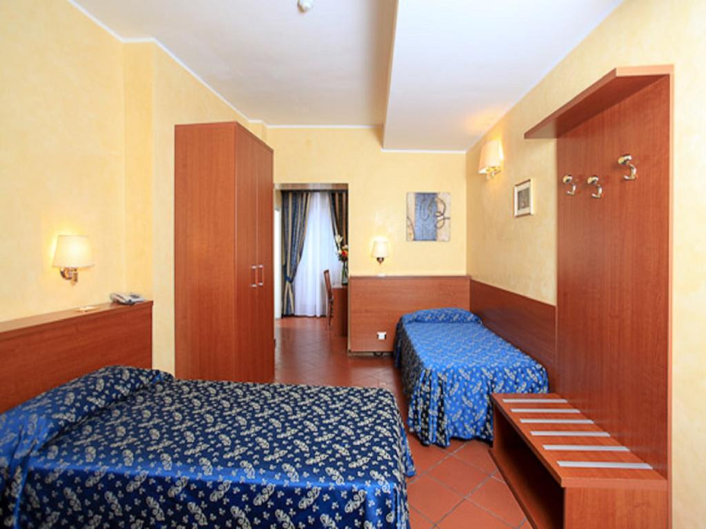 Casa Di Santa Francesca Romana A Ponte Rotto Szoba fotó