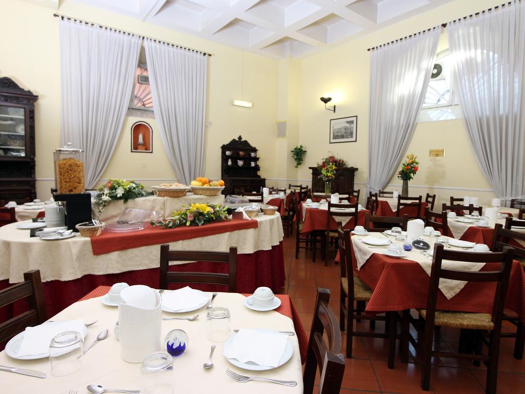 Casa Di Santa Francesca Romana A Ponte Rotto Kültér fotó