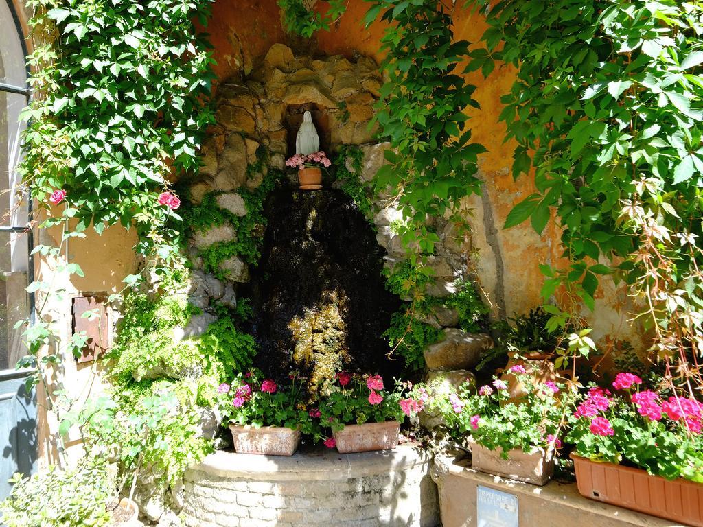 Casa Di Santa Francesca Romana A Ponte Rotto Kültér fotó